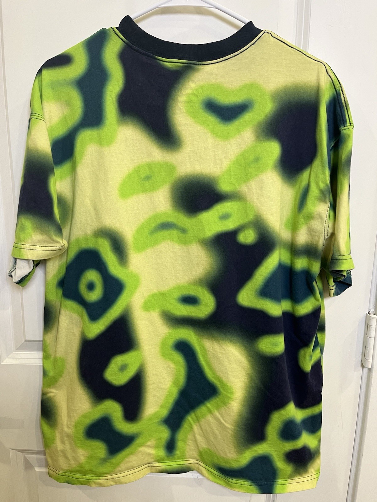 Nike Naomi Osaka Collection Tie Dye / Abstract T Shirt. DQ0622-821, Size Large. gallery