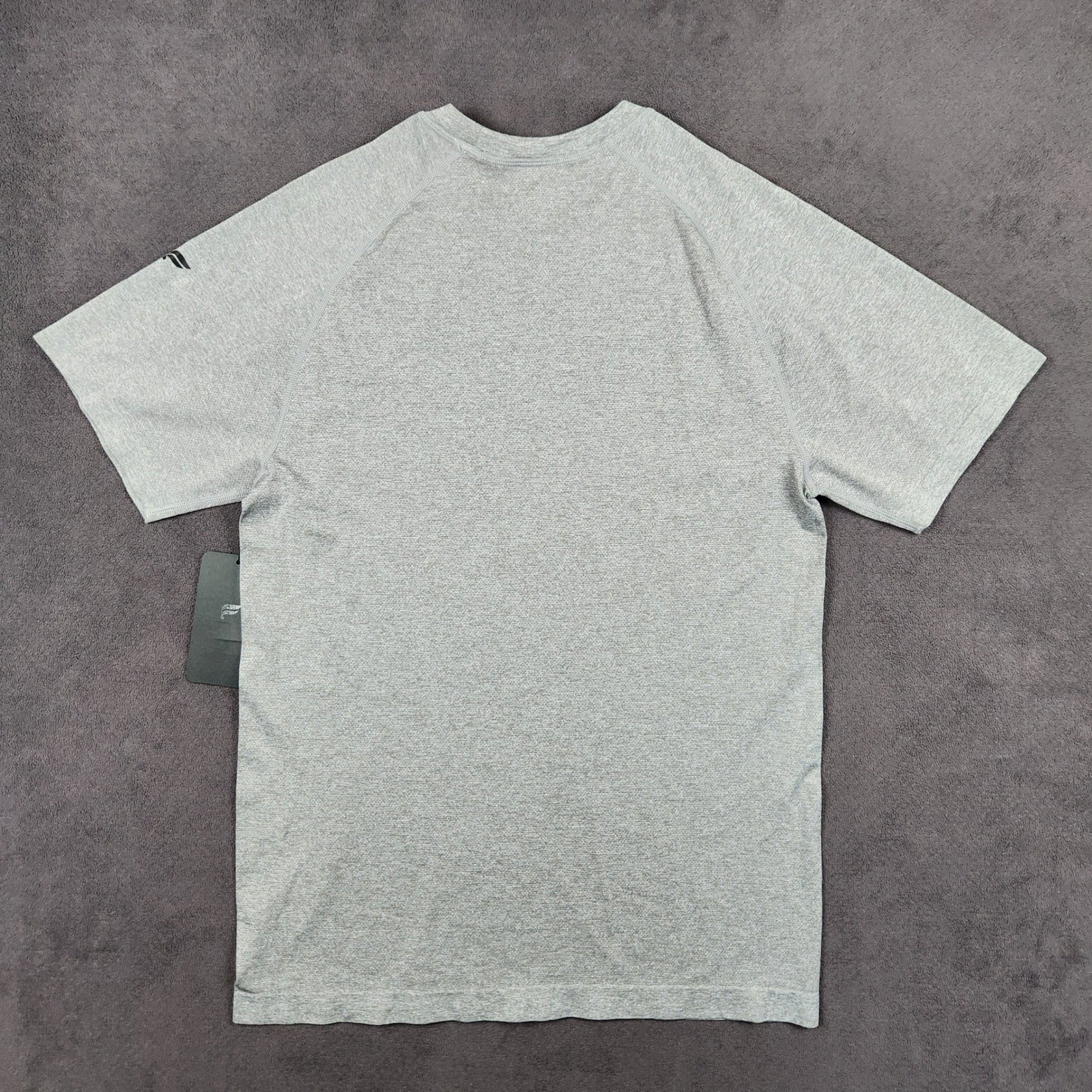 Fabletics The Training Day Tee Shirt Mens Large Gray Short Sleeve Athletic NEW gallery