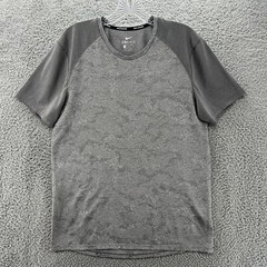 Nike T Shirt Mens Medium M Gray Camo Swoosh Dri Fit Gym Running Outdoor Shirt