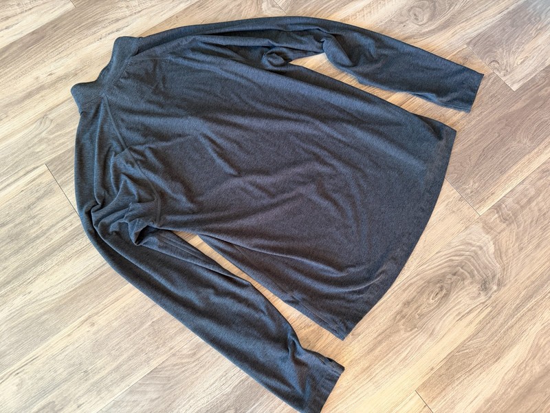 Rhone Men's Quarter Zip Pullover Gray Performance Long Sleeve Shirt Size Medium gallery