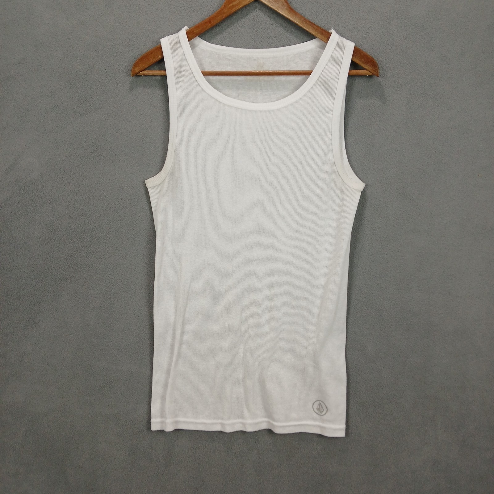 Volcom Tank Top Mens Large White Logo Ribbed Scoop Neck Wide Strap Athletic gallery