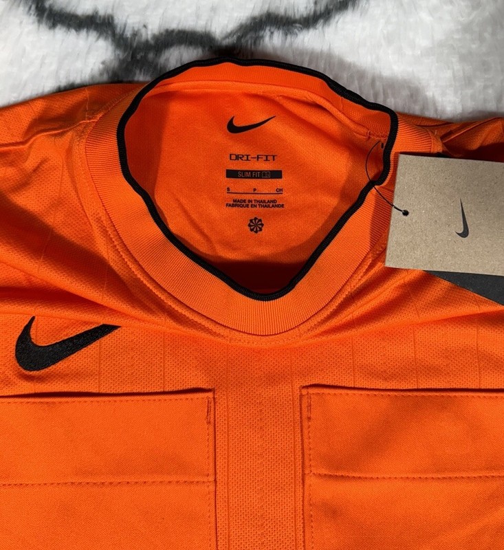 NIKE Dri-FIT Referee II Soccer Jersey Shirt Orange Men’s S *NEW* DH8024-819 $75 gallery