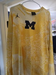 Michigan Wolverines XL Yellow Long Sleeve T Jordan Nike