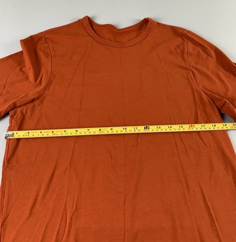 Lululemon Basic Short-sleeve T-Shirt gallery