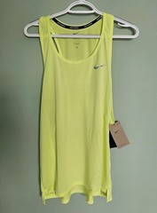 Nike Fast Dri-FIT Lemon Twist Men’s Singlet Tank Tanktop Sz Medium (FN4229-736)