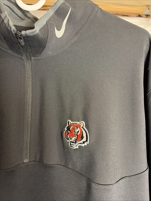 Nike Tour Performance Golf Pullover XXL 2XL Bengals Dri-Fit Black 1/4 Zip Mens gallery