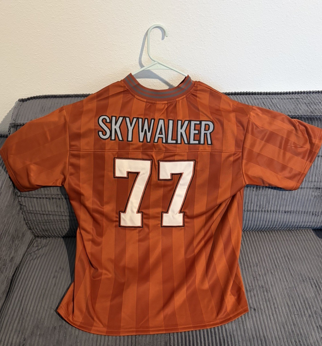 Luke Skywalker Star Wars Rebel Baseball Jersey Size Medium M Boxlunch NWT gallery
