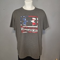 UNDER ARMOUR Heat Gear Gray Short Sleeve T-Shirt Red White Blue Flag Men’s 2XL