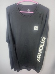 Under Armour Men’s Black XL Long Sleeve Crew Neck Loose Fit Lightweight Tee