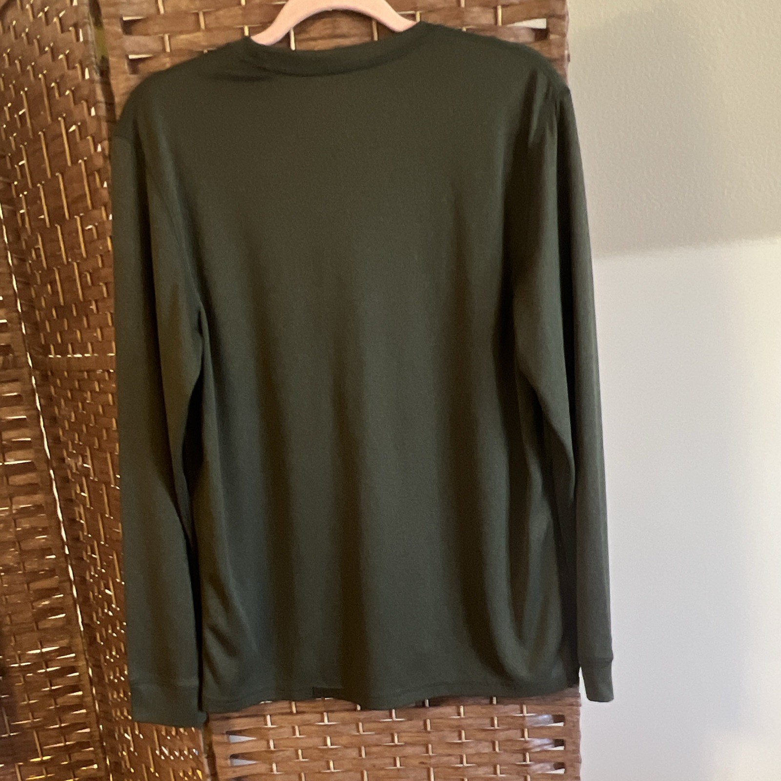 Tek Gear Performance Men's Green Long Sleeve Crew Neck Polyester Stretch Tee S gallery