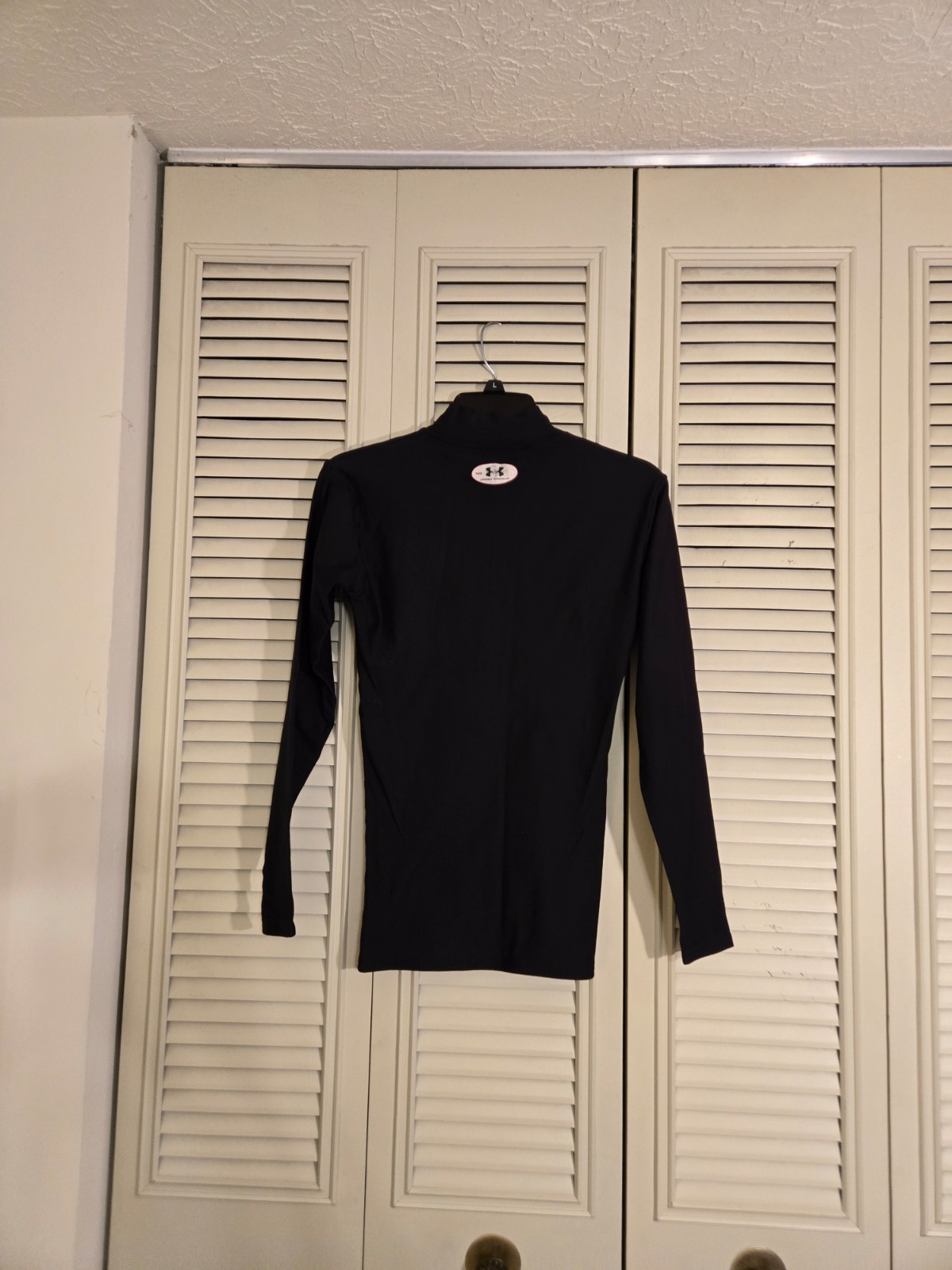 Under Armour Men’s Black Compression Mock Neck Base Layer Shirt Size Small gallery