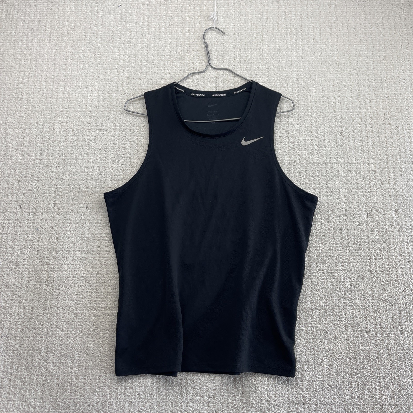 Nike Miler Tank Running / Workout Training Men's Size M DV9321 010 Cross Fit gallery