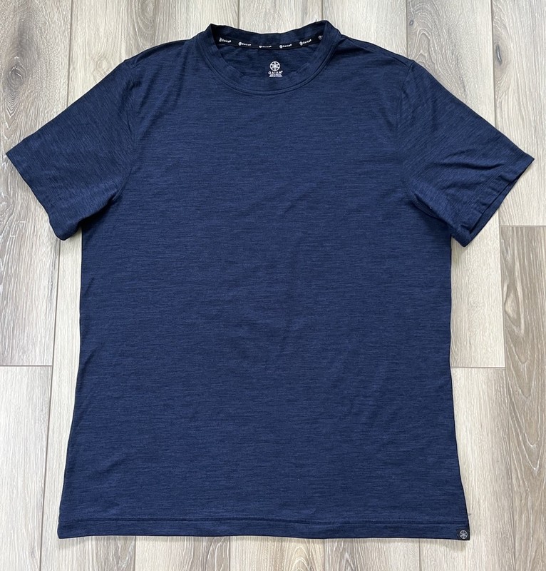 Gaiam Blue Workout T-Shirt Mens Sz L Yoga Gym Athletic Soft Stretch Short Sleeve gallery