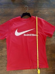 Nike Men’s Sportswear T-Shirt Active Short Sleeve Graphic Tee XL Red Athletic