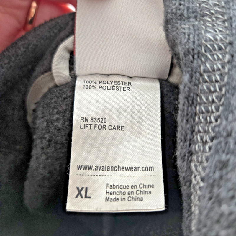 Avalanche Pullover Men’s XL Gray 1/4 Zip Performance Fleece Jacket gallery