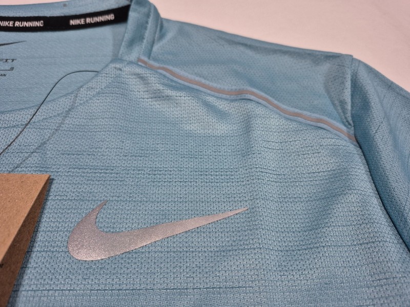 Nike Men’s Dri Fit Miler Running Shirt AJ7565-464 Emerald Ocean Blue Reflective gallery