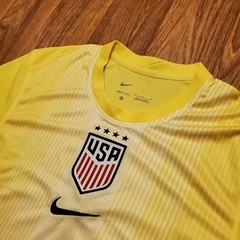 Nike Soccer Jersey Men Medium Yellow Goalkeeper Team USA Dri Fit HM9907-719 New