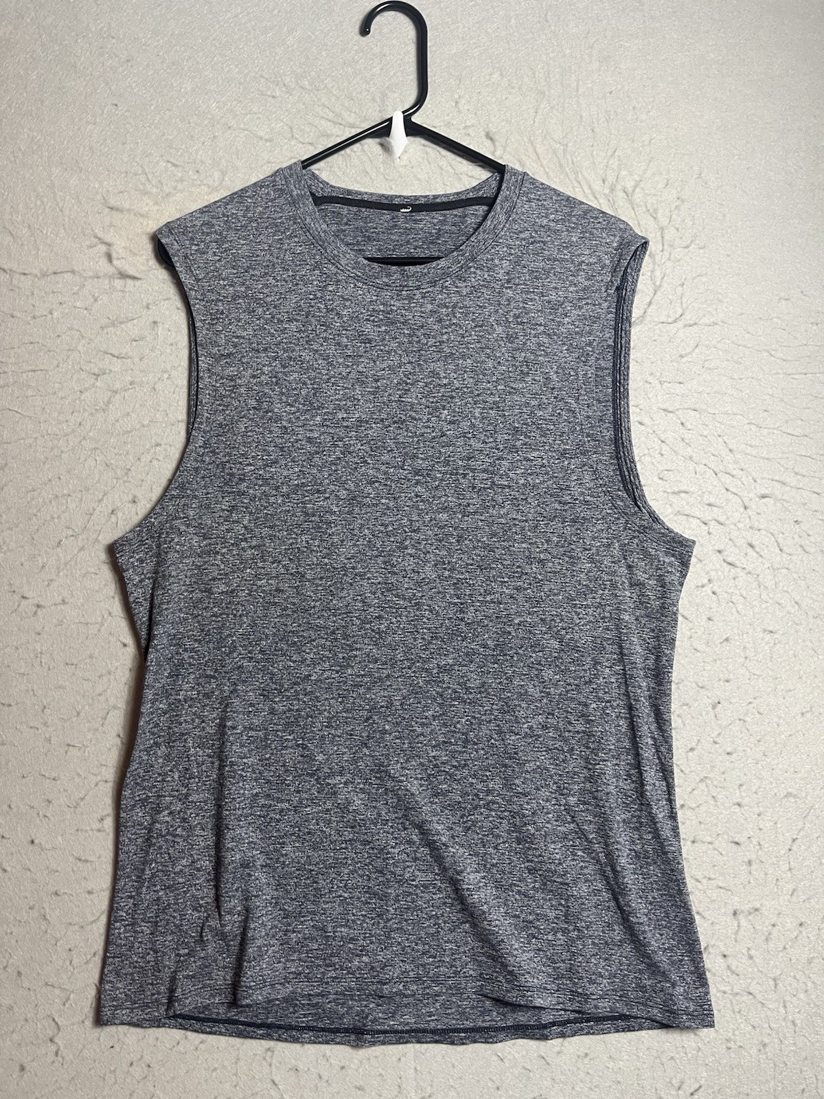 Lululemon Tank Top Mens Medium Gray Metal Vent Tech Performance Athletic Gym gallery