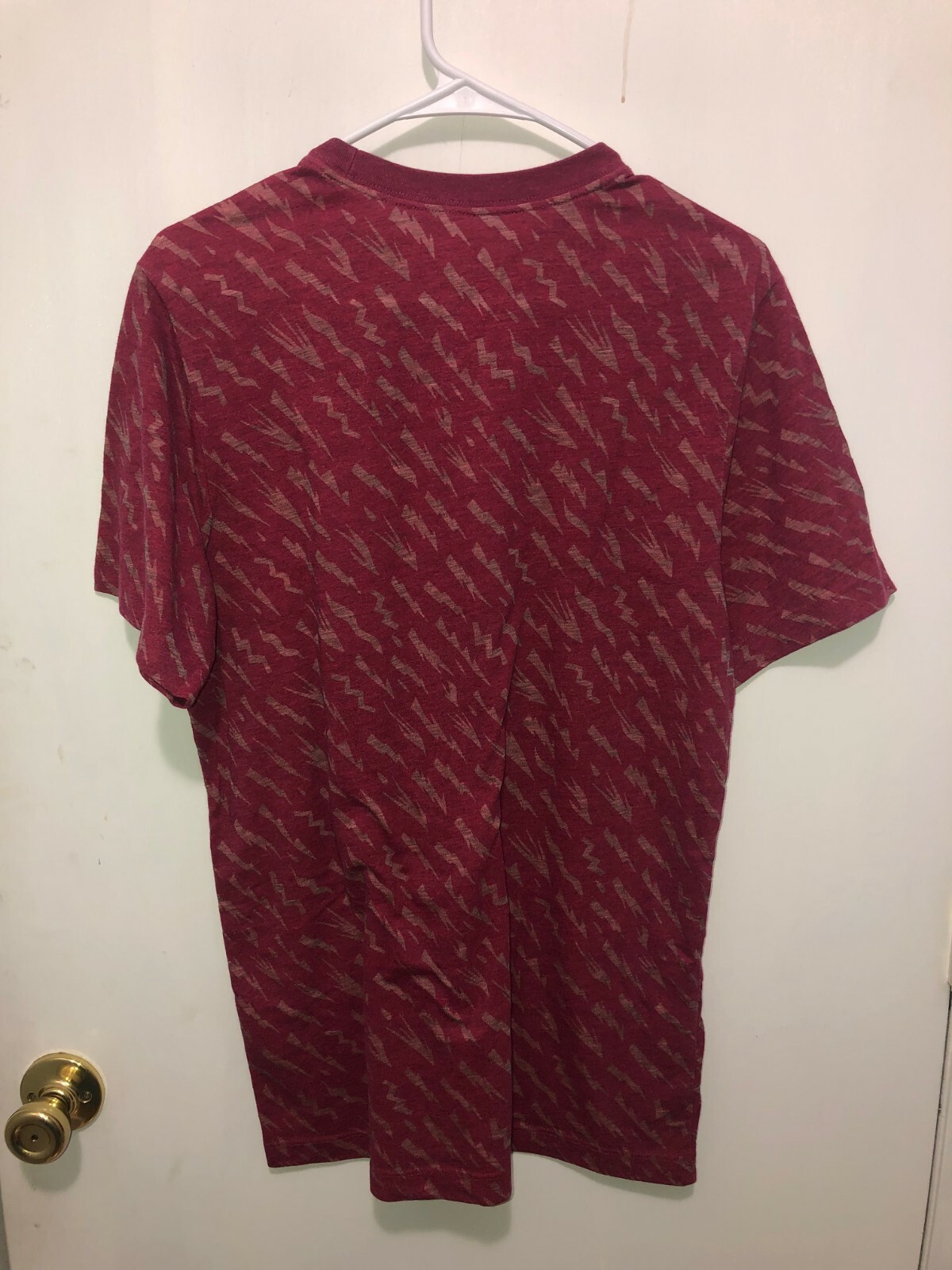 Nike Dri Fit Windrunner Burnout Red T Shirt Short Sleeve gallery