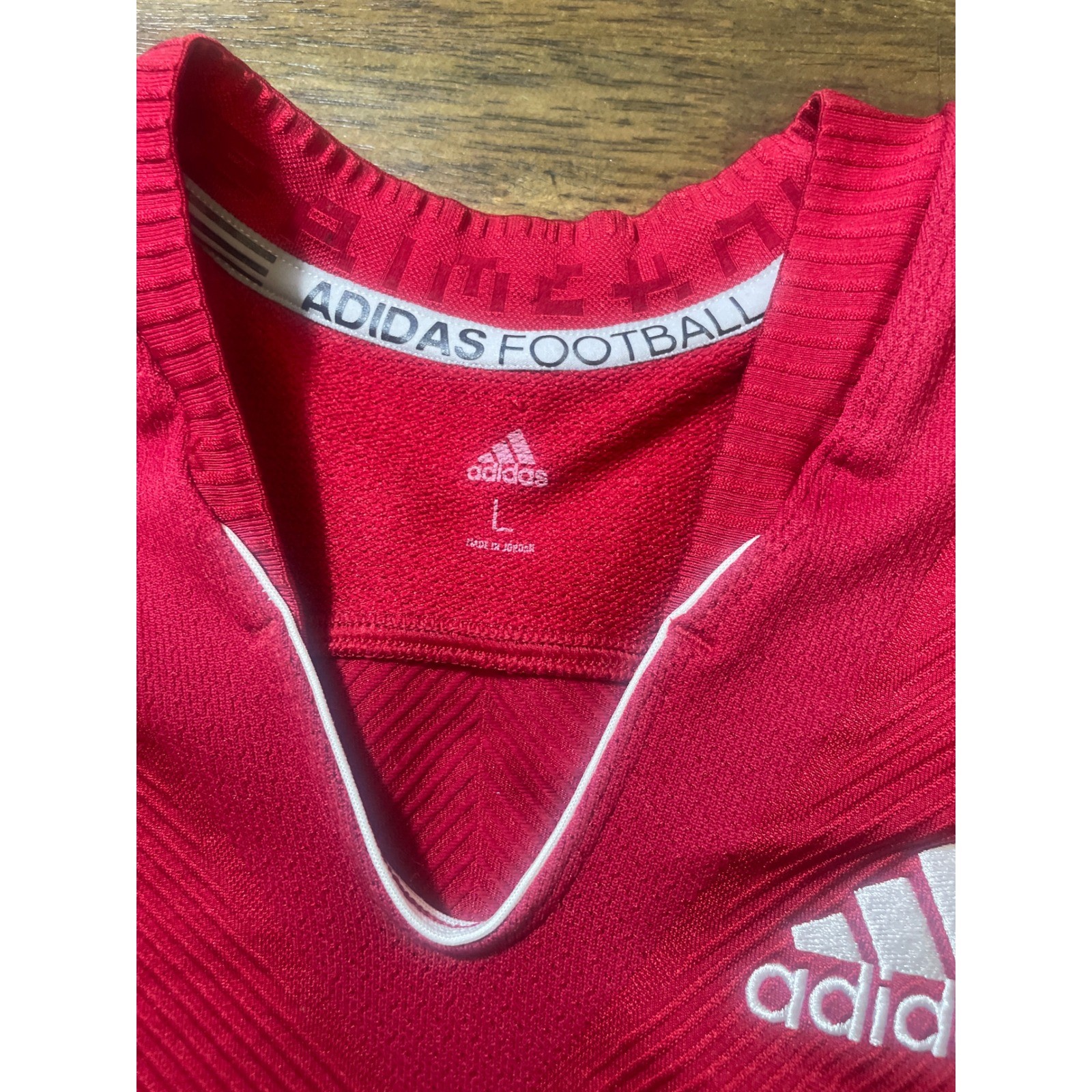 Adidas Football Men Deep Red TechFit CompressionV-Neck Textured Knit-pullover Lg gallery
