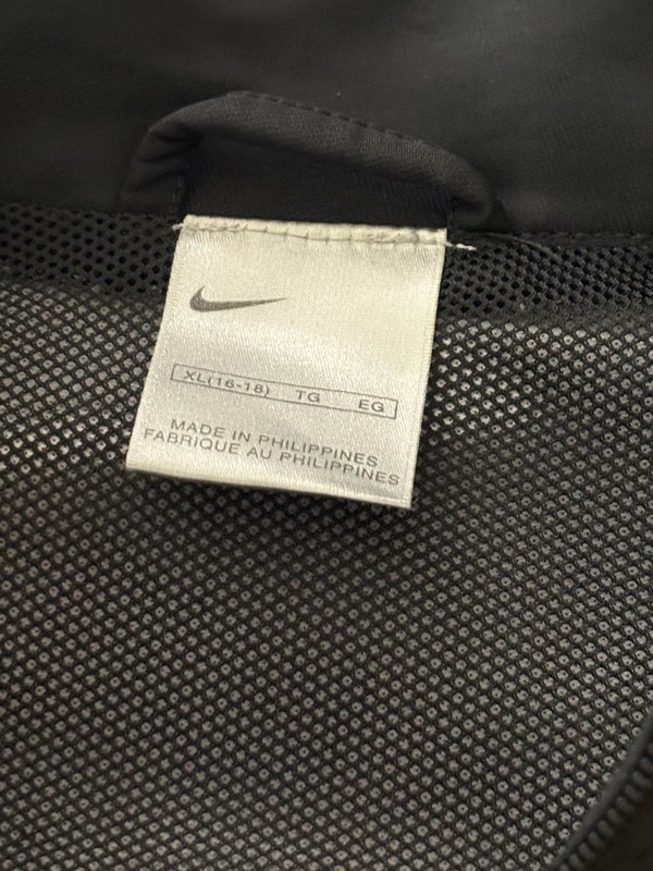 Nike Black Quarter Zip Pullover Full Side Zip Size XL (Closer to L)(check Size) gallery