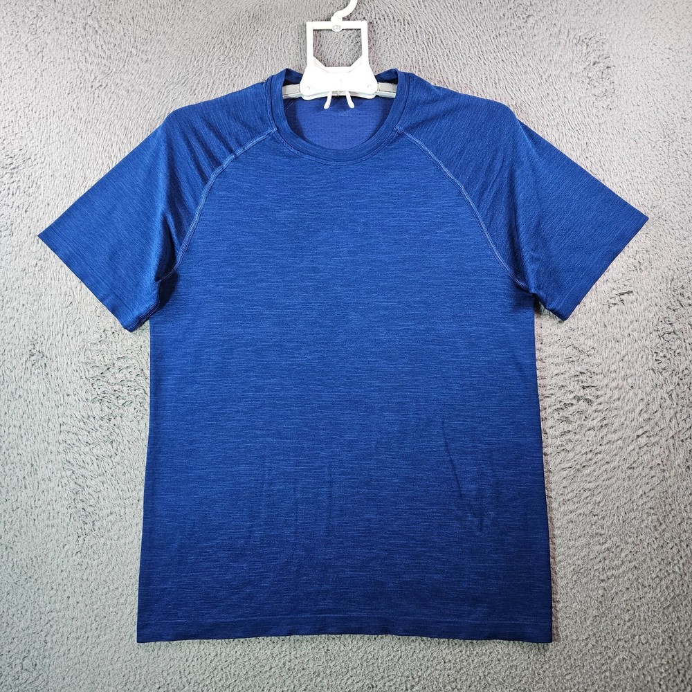 Rhone Reign Tech Performance T-Shirt Men Medium Short Sleeve Blue
