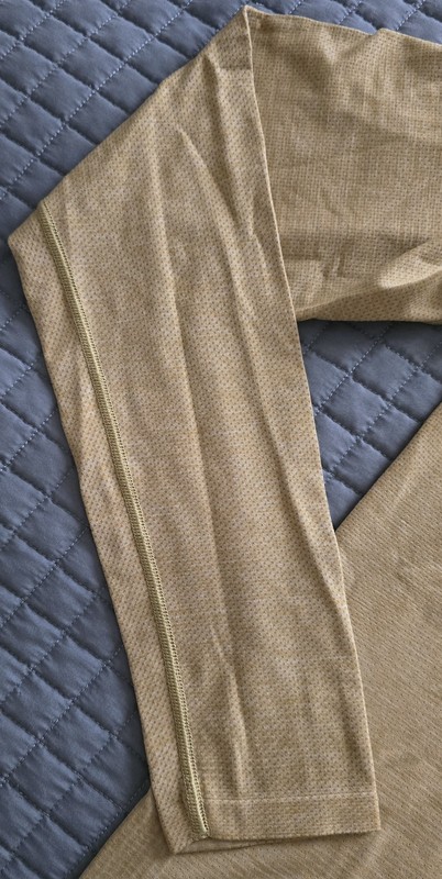 Lululemon Shirt Mens Medium Metal Vent Tech Gold Athletic Running Gym Training gallery