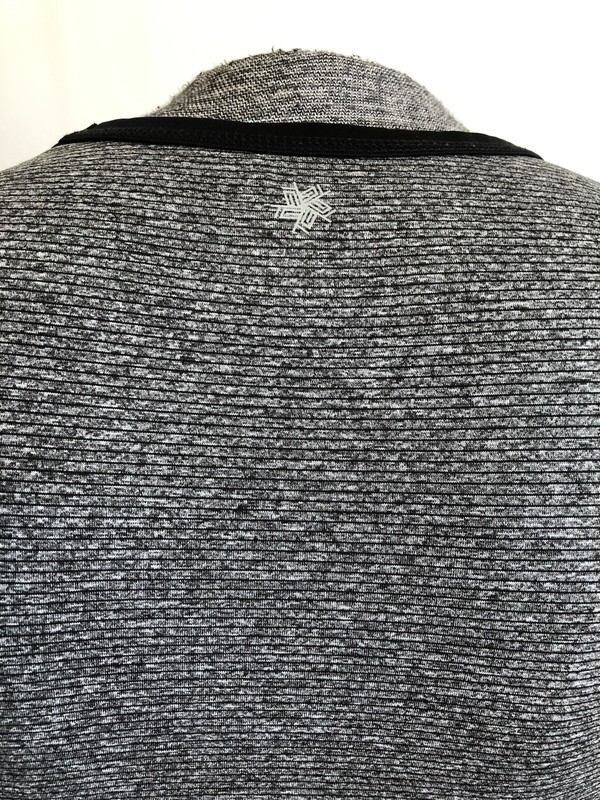 Tech Gear Elements Series Mens Large Grey Black Textured Longsleeve Top Stretch gallery