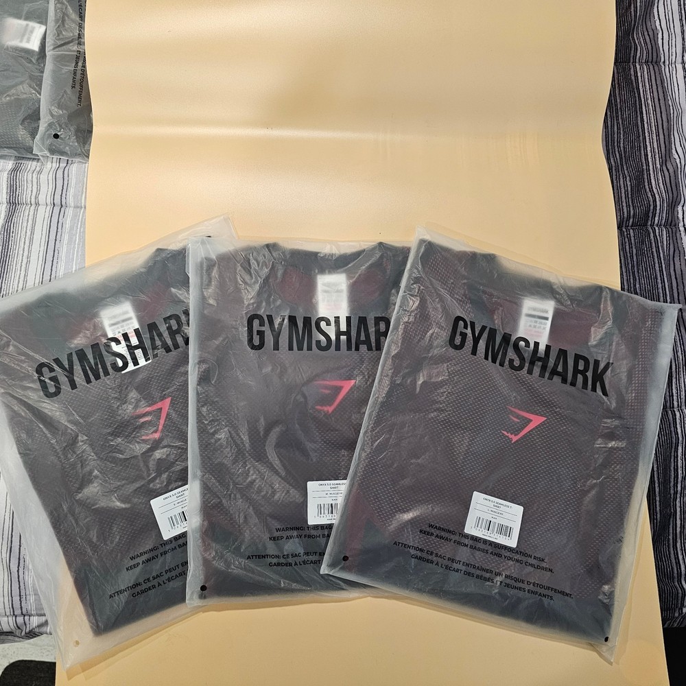 Gymshark Onyx 5.0 Seamless T-Shirt Onyx Grey, Light Grey, Carmine Red - On Hand