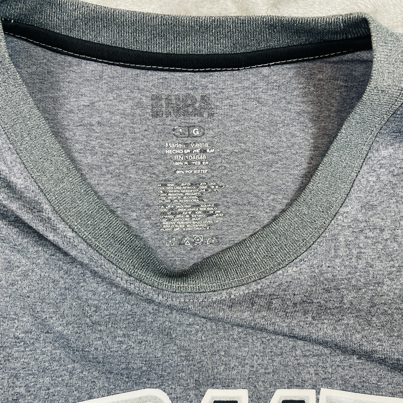 Mens Athletic Tee Short Sleeve Basketball Theme Large Gray and Black gallery