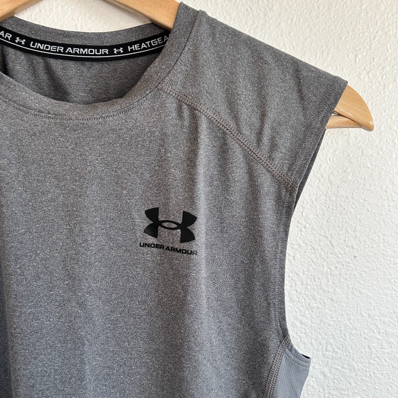 Under Armour Sleeveless Compression Shirt Mens M Gray HeatGear Tank Athletic gallery