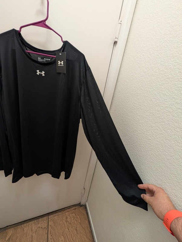 Under Armour Men’s Big & Tall 3XL Black Long Sleeve Crew Neck Loose Tee gallery