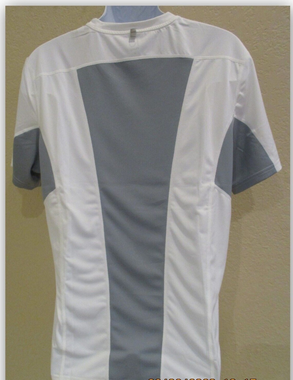 IDEOLOGY Training Athletic Shirt men's MEDIUM Breathable Mesh Reflective Stretch gallery