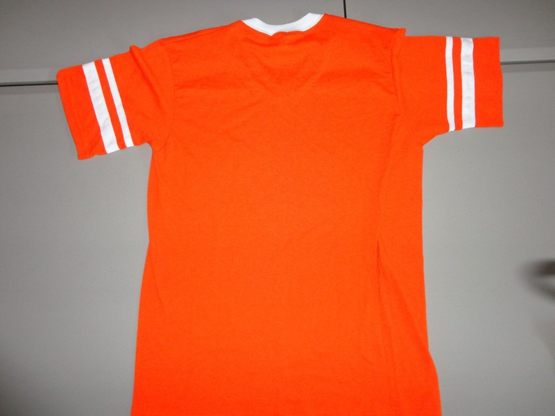 Orange HOOTERS Athletic Department 50-50 Football Style Jersey Shirt Mens M NICE gallery