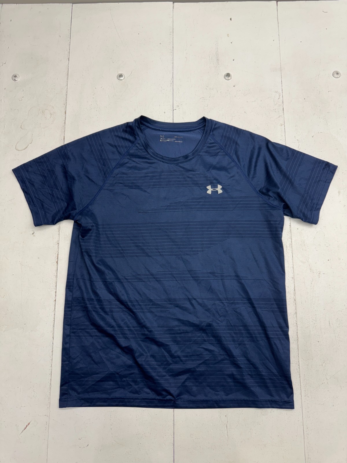 Under Armour Dark Blue Athletic Loose Fit Short Sleeve Shirt Mens Size Medium gallery