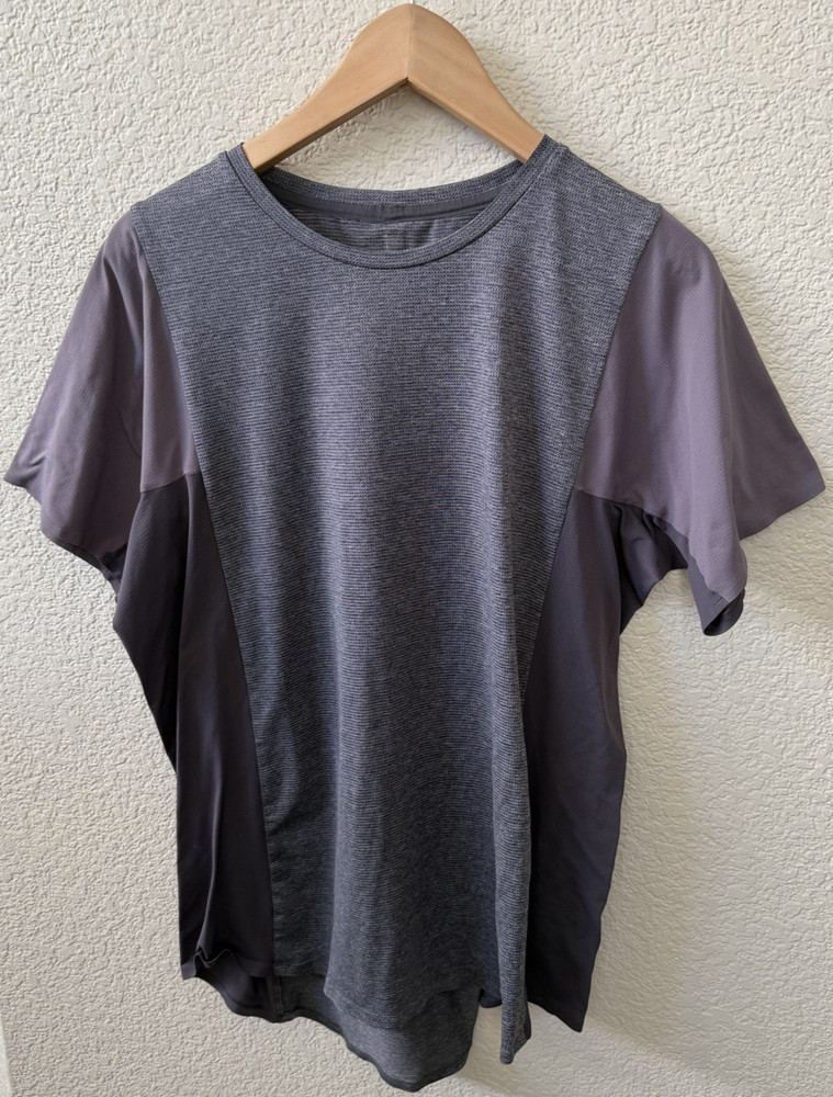 Lululemon X Robert Gellar Collab Men’s Large Active Short Sleeve Gray Contrast