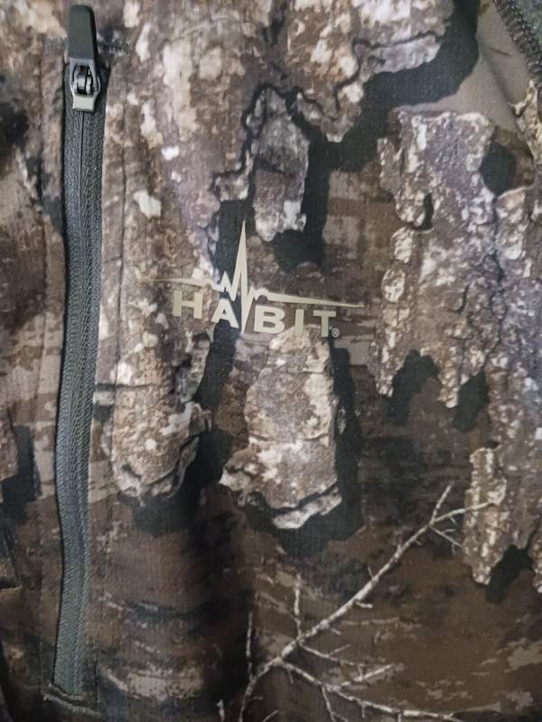 Habit Mens Size L Lewis Lodge 1/3 Zip Realtree Timber Performance Layer Pullover gallery
