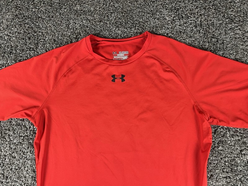 Under Armour 2XL Men’s Compression T Shirt Red Running, Athletic, Workout. gallery