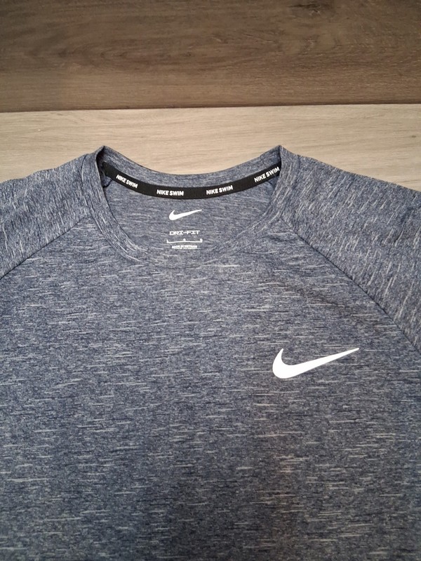 Nike Swim Dri-Fit Shirt Large Heather Blue Short Sleeve UPF 40+ Pre-owned gallery