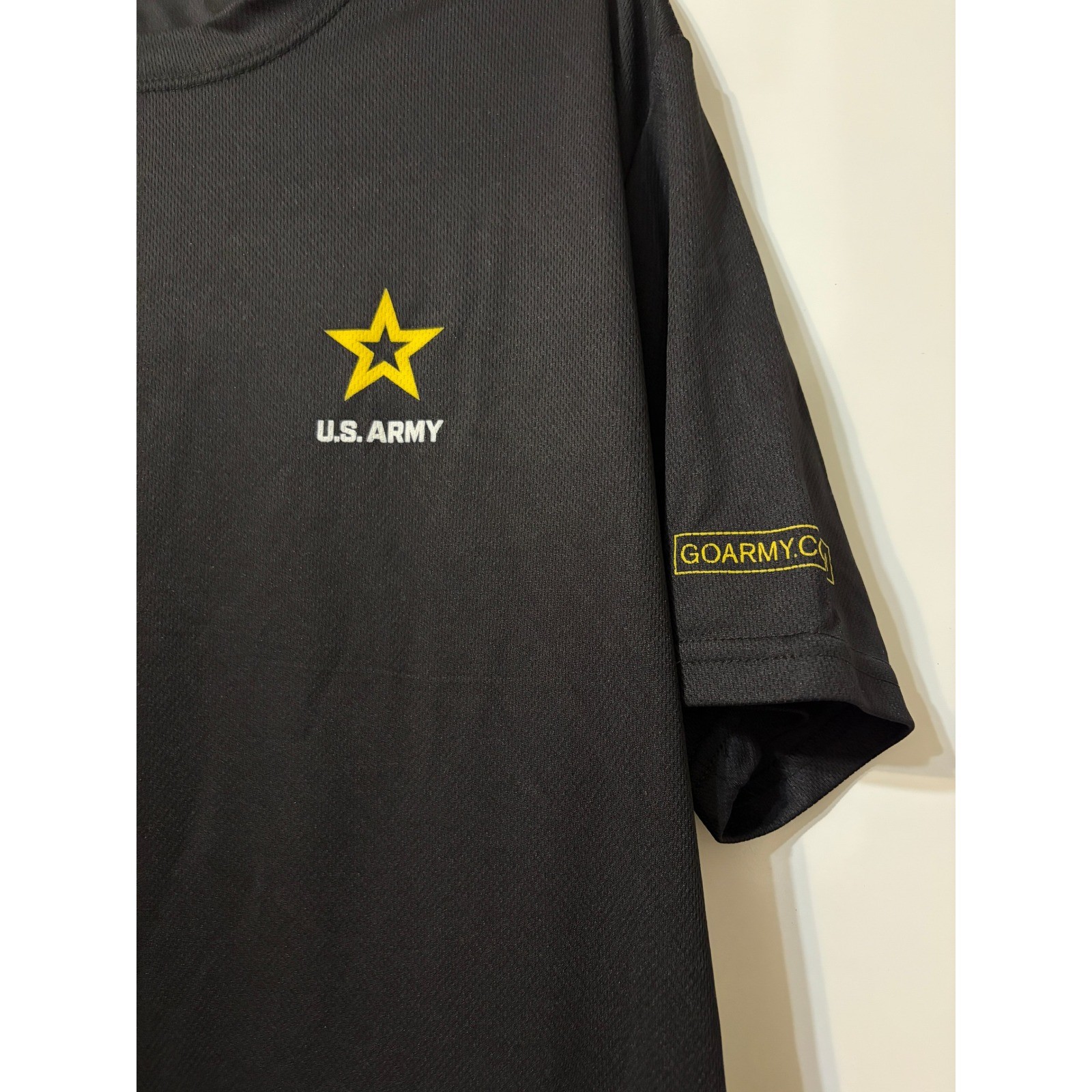 US Army Men Black Microfiber Performance Training T-Shirt Star Logo Large USA gallery