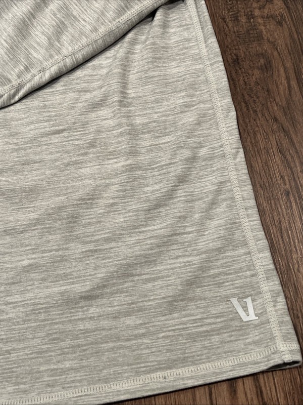 Vuori Performance Half Zip 2.0 Pullover Shirt Light Heather Grey Mens Size M ? gallery