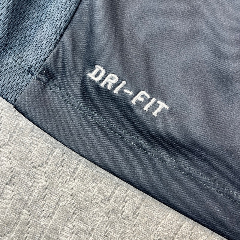 Nike Dri-FIT World Cup Soccer performance Men L Authentic Sport Training Futbol gallery