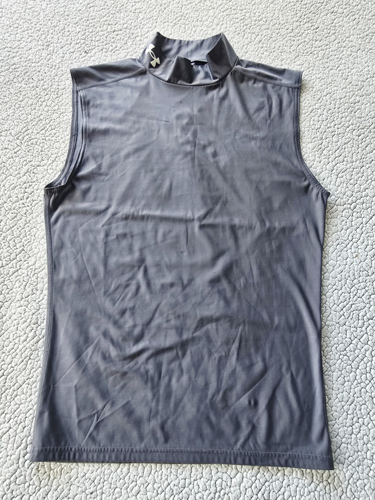 Men's Under Armour Heatgear Mock Neck Gun Metal Sleeveless Compression Shirt XL gallery