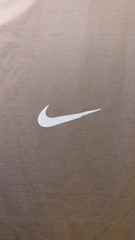 Nike Dri-FIT Running T-Shirt Mens Medium White Athletic Performance Tee gallery
