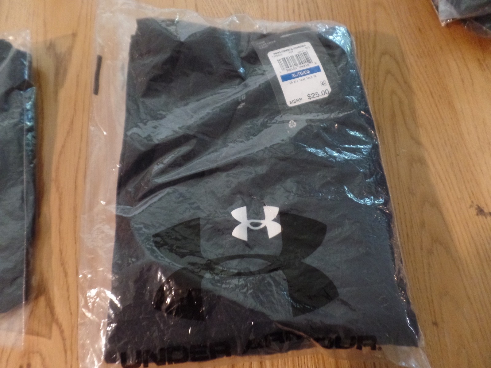 THREE Under Armour Team Tech Mens Short Sleeve BLACK T-Shirts XL NWT S8 gallery