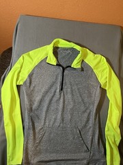 KIAVA Medium and Gray Yellow Long Sleeve Mock Neck 1/4 Zip Pullover w/ Pockets