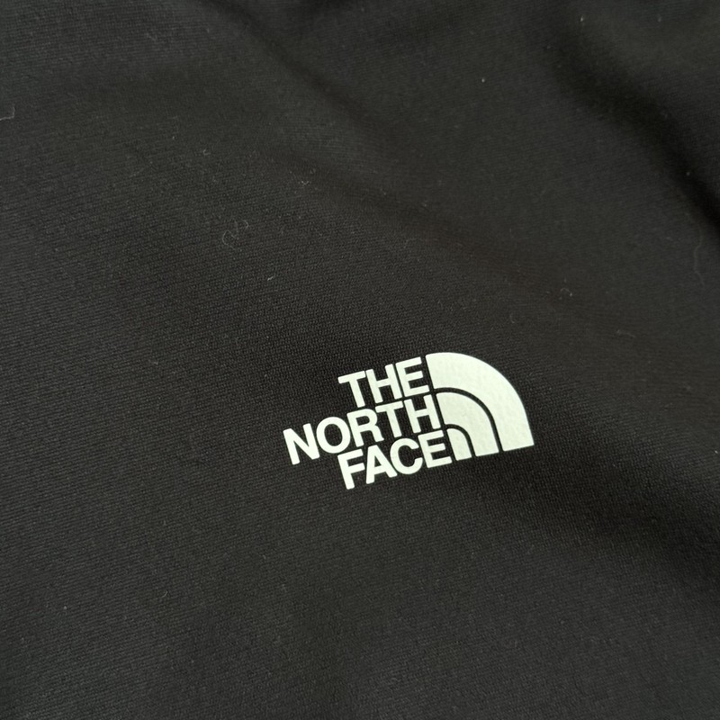 The North Face Pullover Mens Medium Gray Black Fleece 1/4 Zip Colorblock Hiking gallery