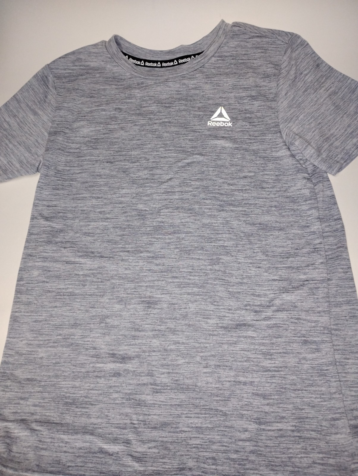 Reebok Men's Delta Core T-Shirt-size:Youth( 10-12 )Moisture Wicking gallery