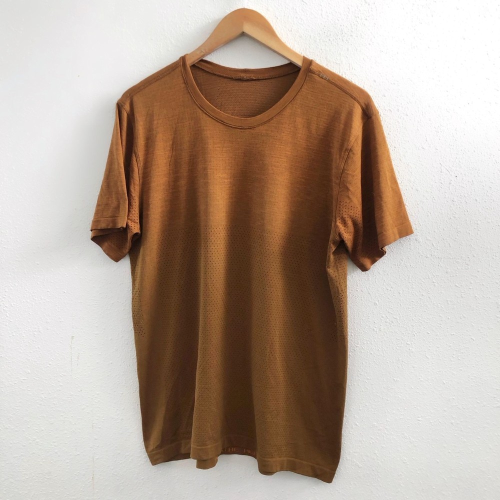 LULULEMON Metal Vent Breathe Short Sleeve Magma / Sequoia Size Large