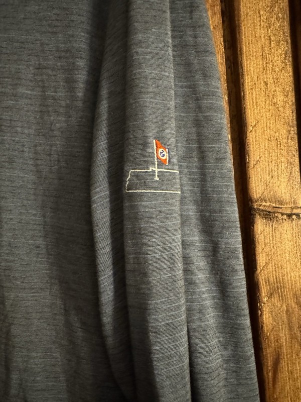 Travis Mathew Quarter Zip Pullover, Men’s Medium, Navy/slate Blue gallery